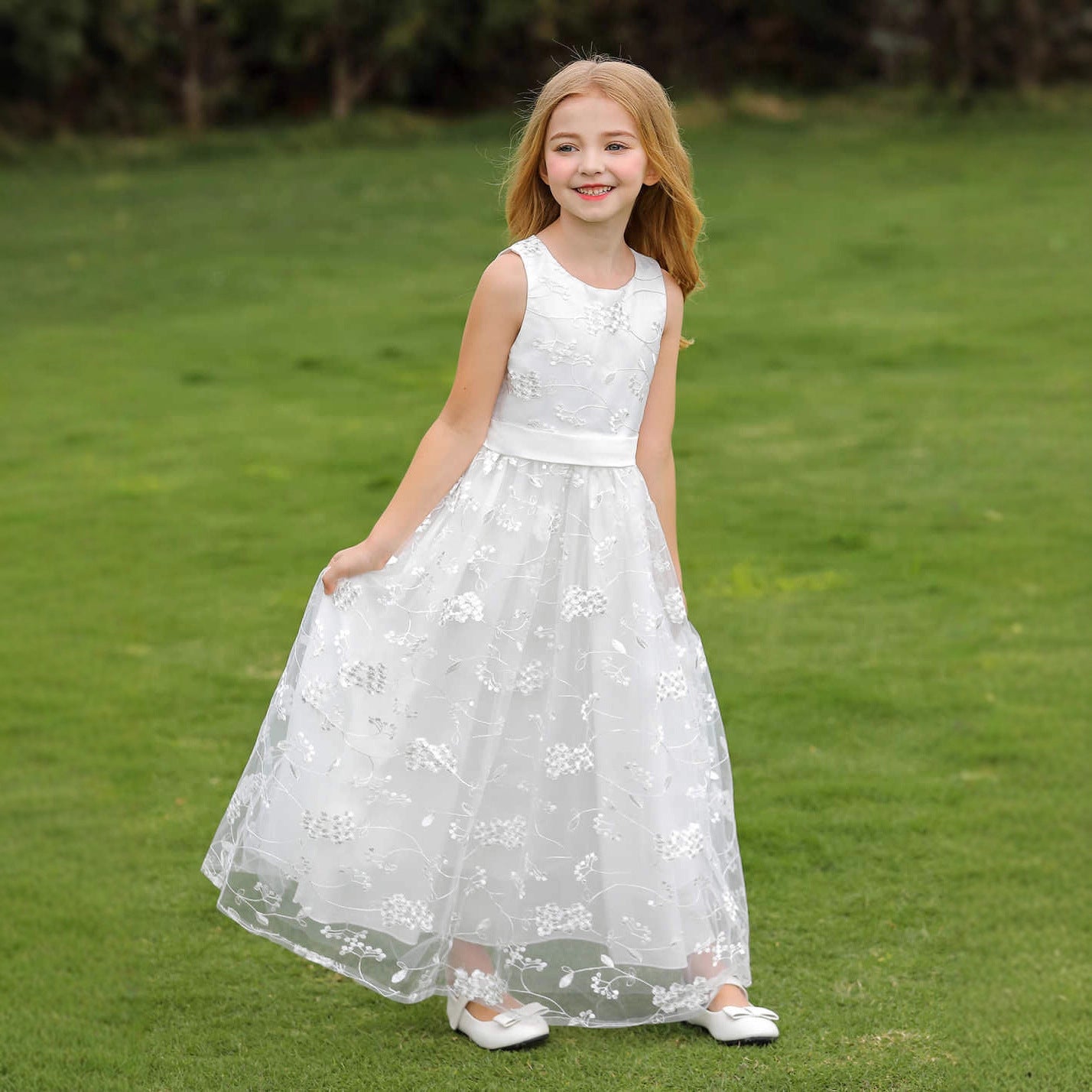 Communion Dress O-Neck Sleeveless A line Wedding Pageant Lace Flower G Avadress Communion Dress O-Neck Sleeveless A line Wedding Pageant Lace Flower G Avadress