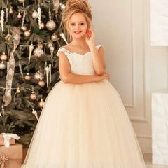 Off the Shoulder Flower Girl Dresses with Bow Long Train Princess Dress Soft Tulle Gown