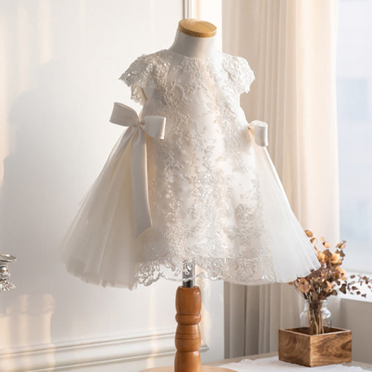 White Round Necked Flower Girl Dresses with Bows Lace Puffy Sleeveless Party Gowns
