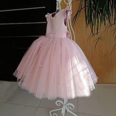 Cape Sleeve Girls Birthday Party Dreses with Bow A Line Tulle Gown for Kids