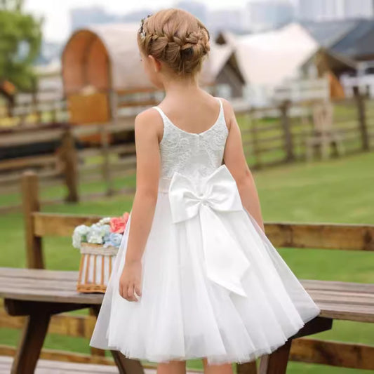 Round Neck Flower Girl Dresses with Bow Sleeveless A Line Tulle Gown Cute Dresses