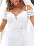 Fishtail Silhouette Unique Tulle Gown Wedding Dresses with Appliques