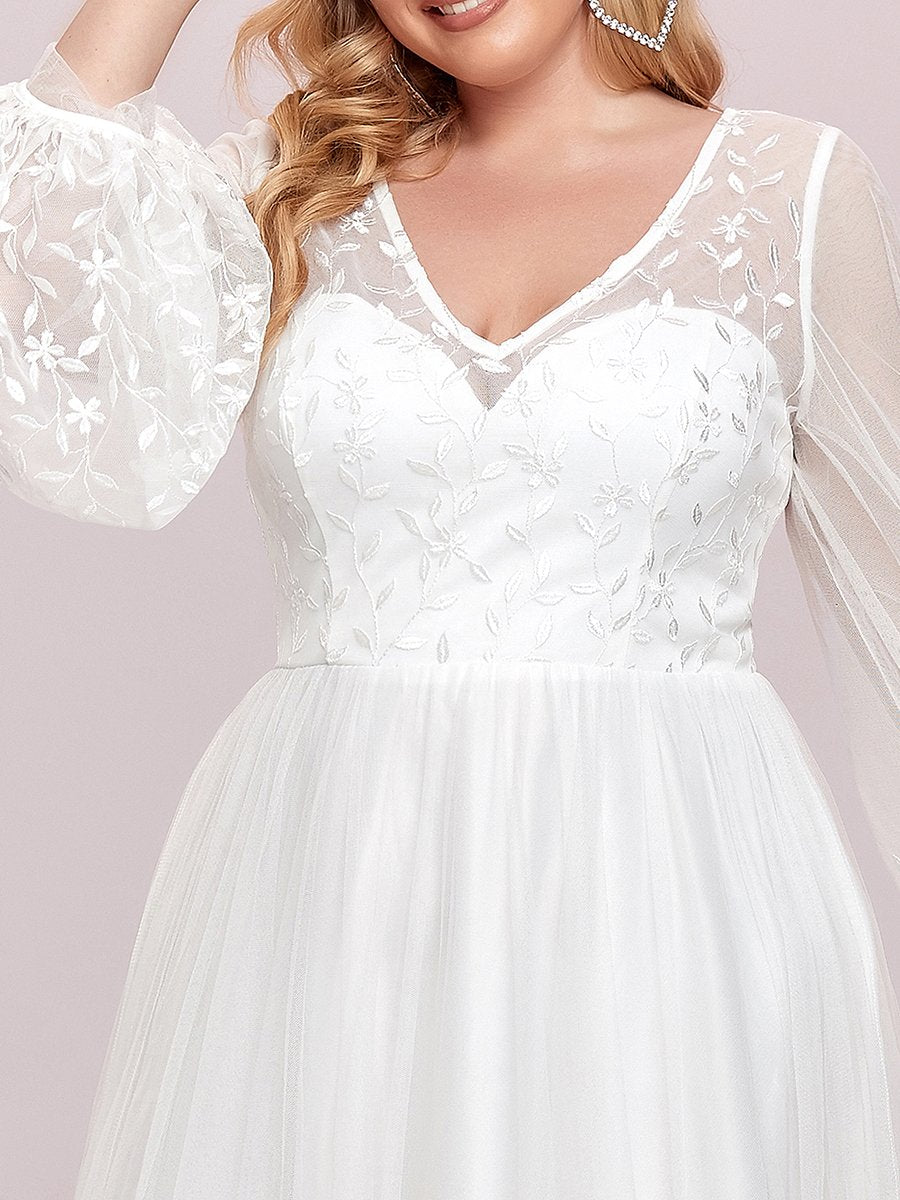 V-neck A Line Long Sleeves Embroidered Tulle Gwon Wedding Dresses