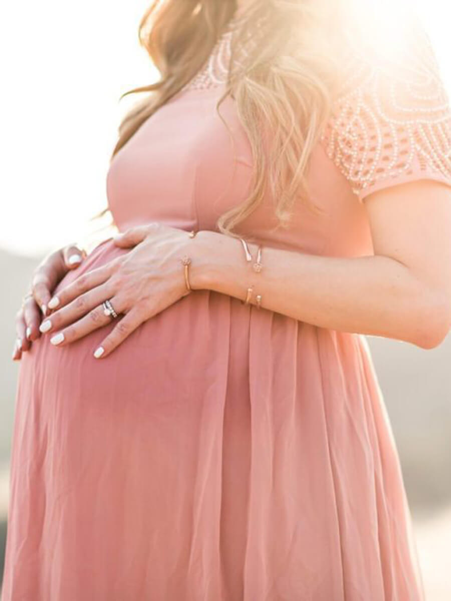 Short Sleeved Chiffon Maternity Photoshoot Gown Floor Length Dress